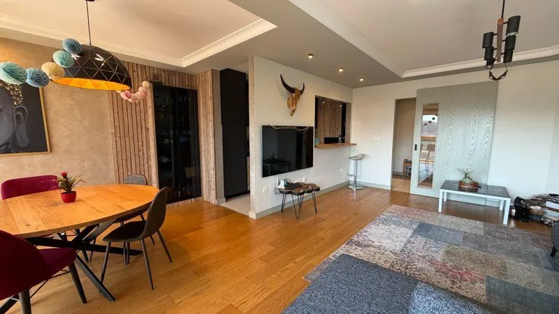 Sale, three bedroom apartment, 112m², Centar, Bar