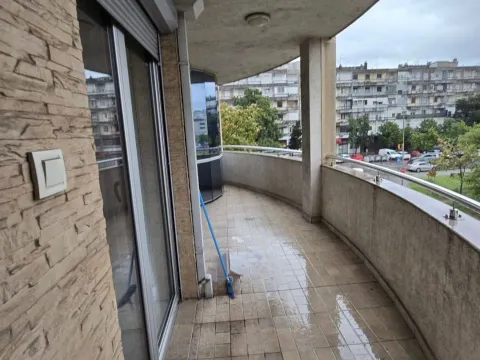 Rent, three bedroom apartment, 140m², Preko Morače, Podgorica - image 17