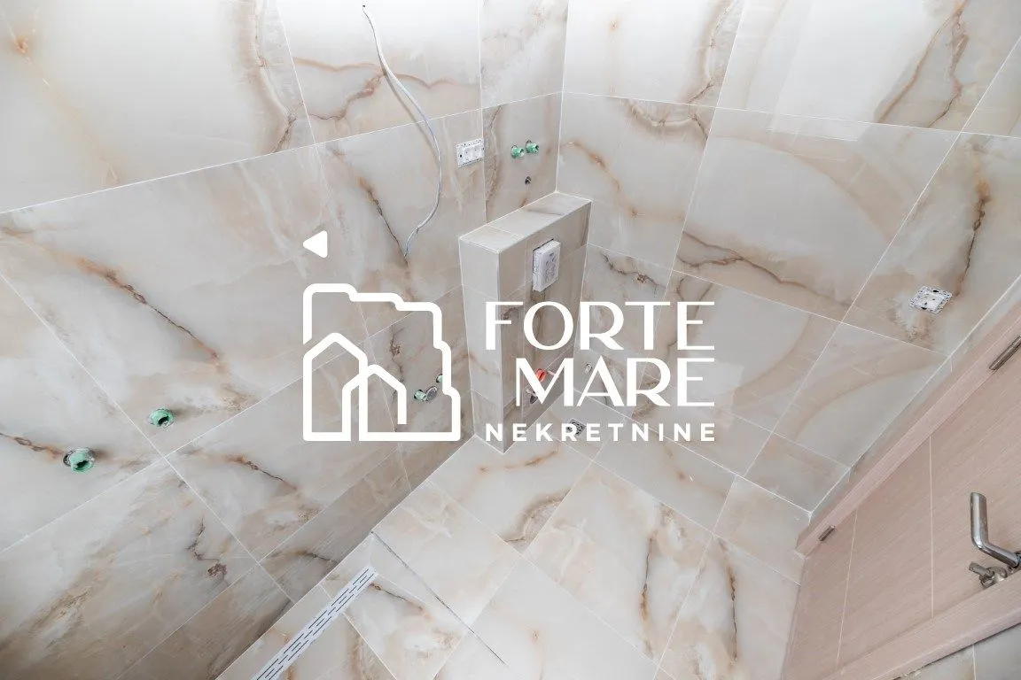 Prodaja, dvosoban stan, 85m², Đenovići, Herceg Novi