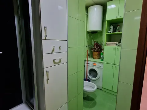 Rent, one bedroom apartment, 73m², City Kvart, Podgorica - image 8