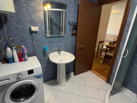 Izdavanje, dvosoban stan, 60m², 1 maj, Podgorica - image 7