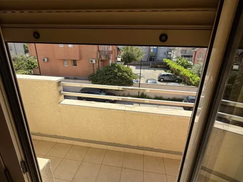 Rent, two bedroom apartment, 70m², Zabjelo, Podgorica - image 5