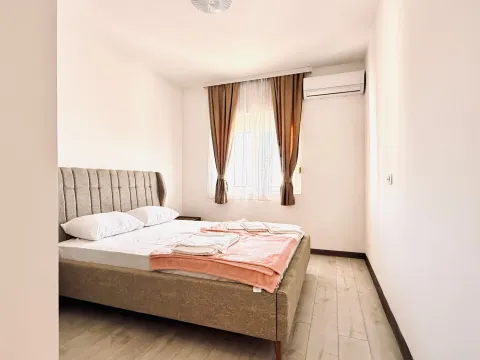 Sale, two bedroom apartment, 111m², Centar, Ulcinj - image 2