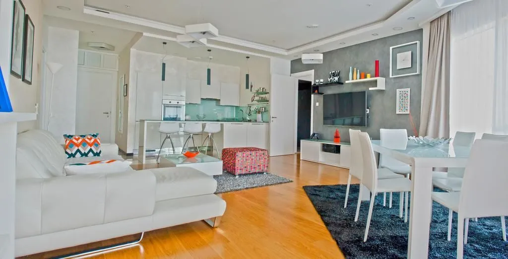 Rent, two bedroom apartment, 115m², Tre Canne, Budva