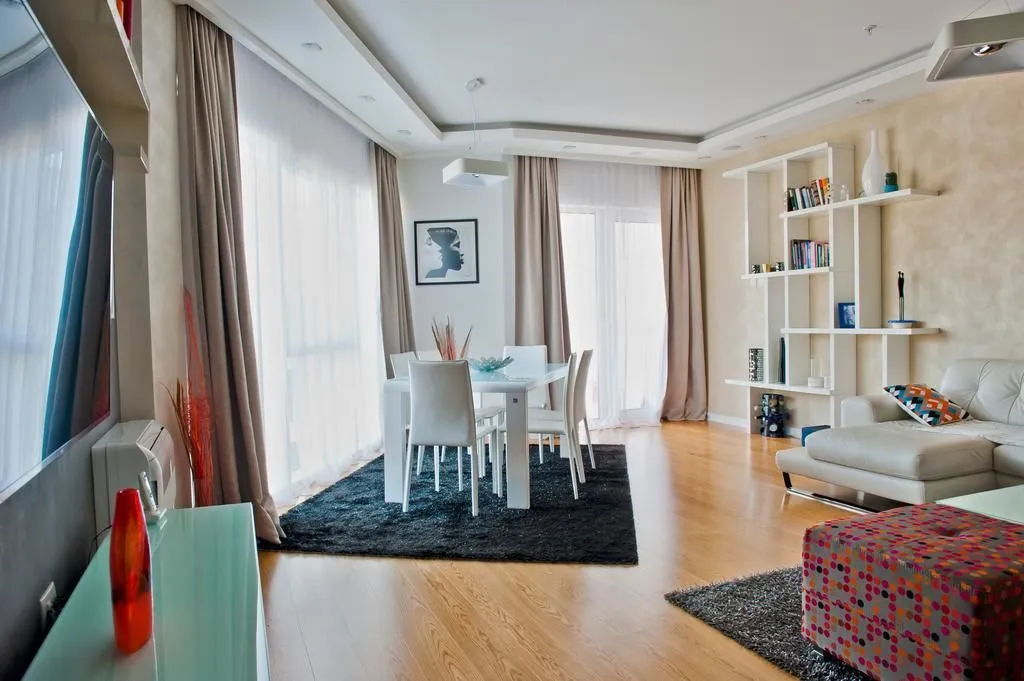 Rent, two bedroom apartment, 115m², Tre Canne, Budva