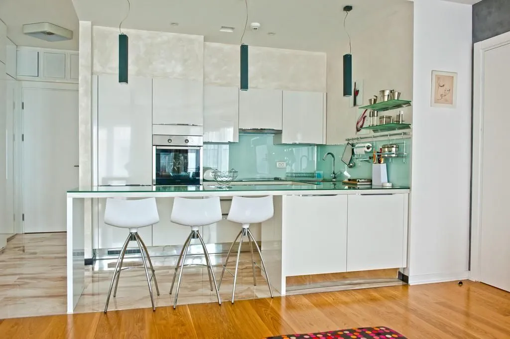 Rent, two bedroom apartment, 115m², Tre Canne, Budva