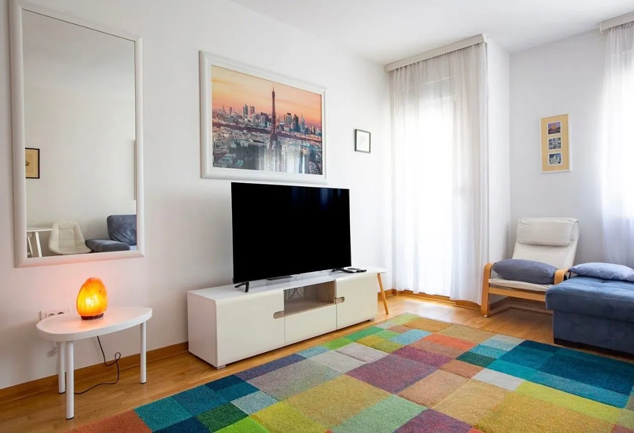 Izdavanje, jednosoban stan, 45m², Zagorič, Podgorica