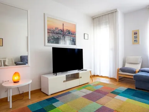 Izdavanje, jednosoban stan, 45m², Zagorič, Podgorica - image 5