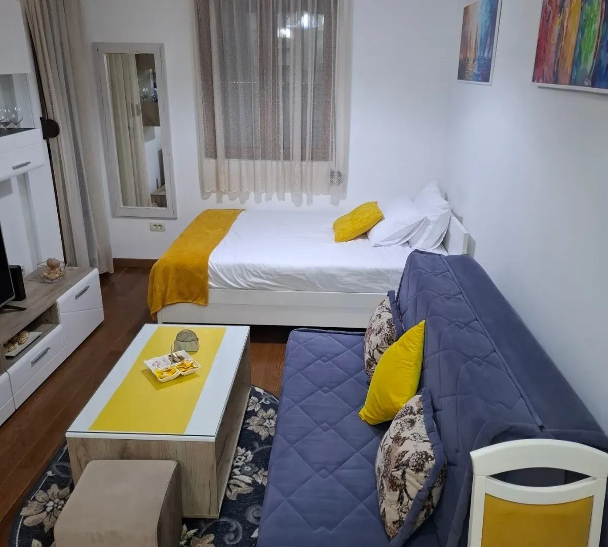 Rent, studio apartment, 30m², Stara Varoš, Podgorica