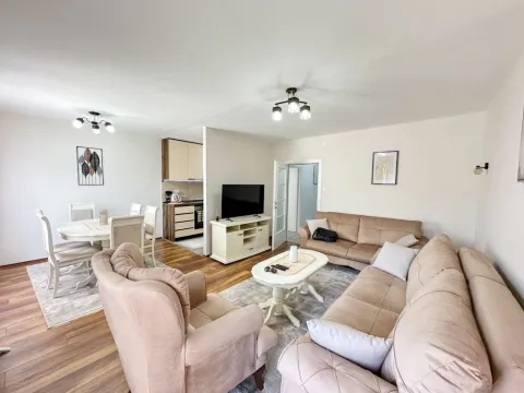 Izdavanje, dvosoban stan, 75m², Zabjelo, Podgorica - image 2