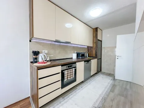 Izdavanje, dvosoban stan, 75m², Zabjelo, Podgorica - image 5