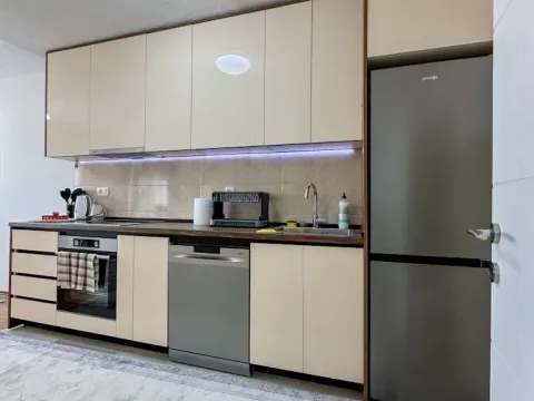 Izdavanje, dvosoban stan, 75m², Zabjelo, Podgorica - image 6