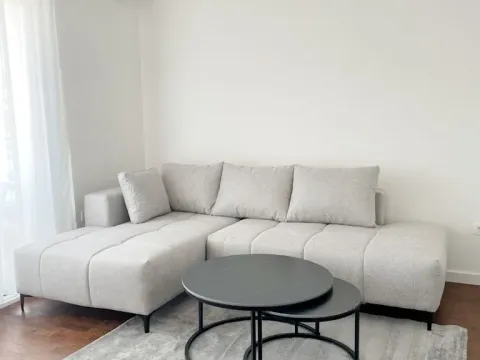 Rent, one bedroom apartment, 39m², City Kvart, Podgorica - image 1