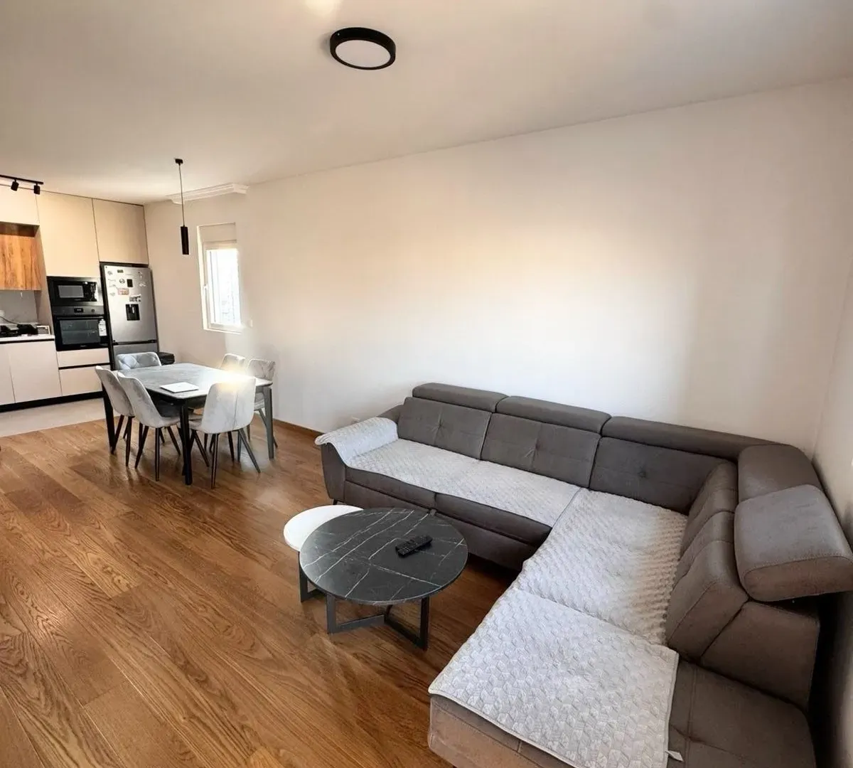 Prodaja, dvosoban stan, 72m², New City, Podgorica