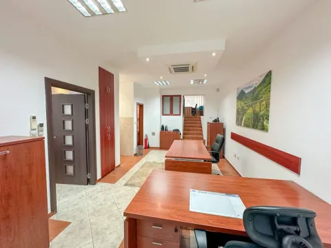 Rent, office space, 81m², Krivi Most, Podgorica - image 3
