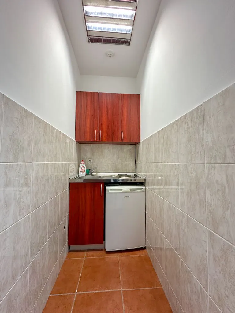 Rent, office space, 81m², Krivi Most, Podgorica