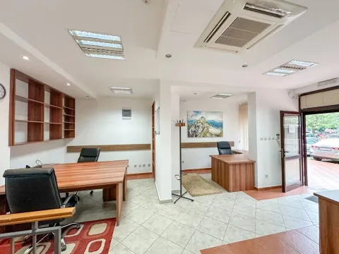 Rent, office space, 81m², Krivi Most, Podgorica - image 7