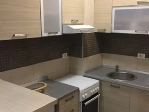 Izdavanje, garsonjera, 31m², City Kvart, Podgorica - image 5