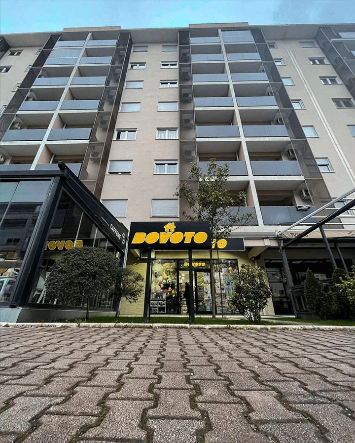 Rent, office space, 89m², City Kvart, Podgorica