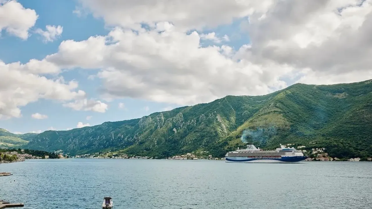 Prodaja, ugostiteljski objekat, 400m², Dobrota, Kotor