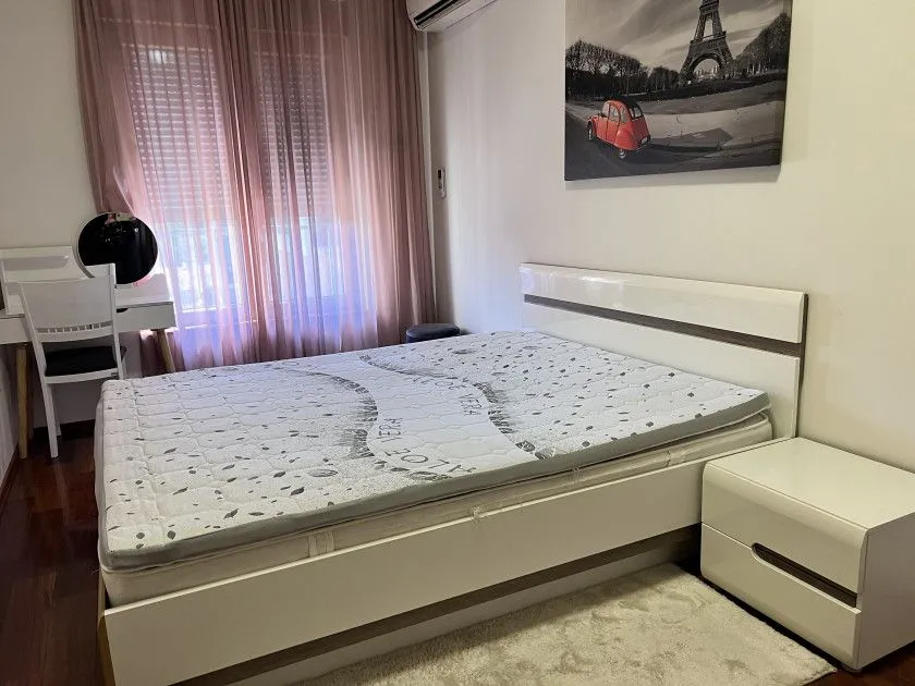 Rent, one bedroom apartment, 51m², Centar, Podgorica