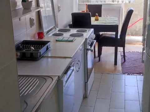 Rent, two bedroom apartment, 53m², Miljakovac, Rakovica - image 8