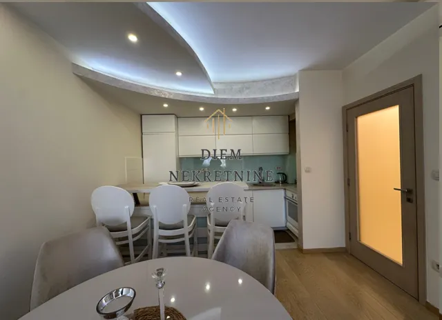 Rent, two bedroom apartment, 68m², City Kvart, Podgorica
