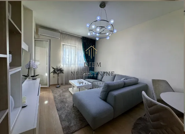 Rent, two bedroom apartment, 68m², City Kvart, Podgorica