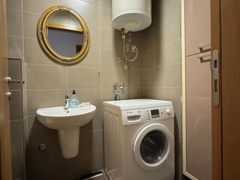 Rent, two bedroom apartment, 63m², City Kvart, Podgorica - image 10