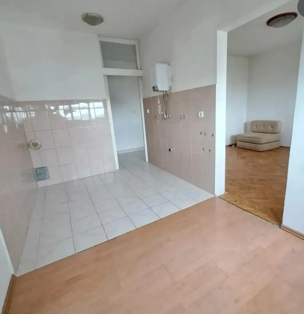 Prodaja, jednosoban stan, 47m², Gintaš, Podgorica