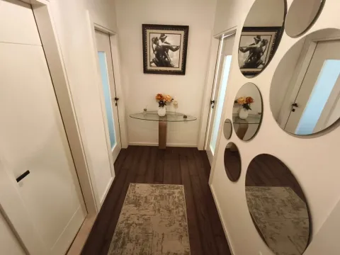 Rent, two bedroom apartment, 75m², Preko Morače, Podgorica - image 4