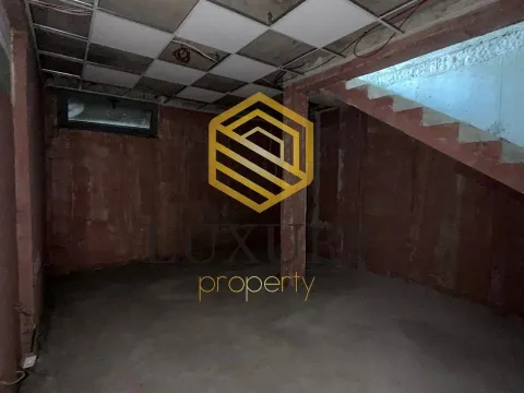 Rent, office space, 160m², Zagorič, Podgorica - image 11