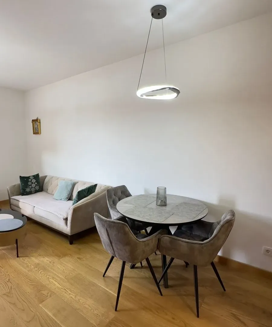 Prodaja, jednosoban stan, 45m², New City, Podgorica