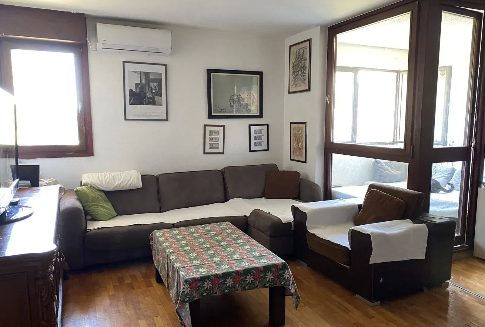 Rent, one bedroom apartment, 60m², Blok 5, Podgorica