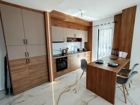 Stan in Rafailovići