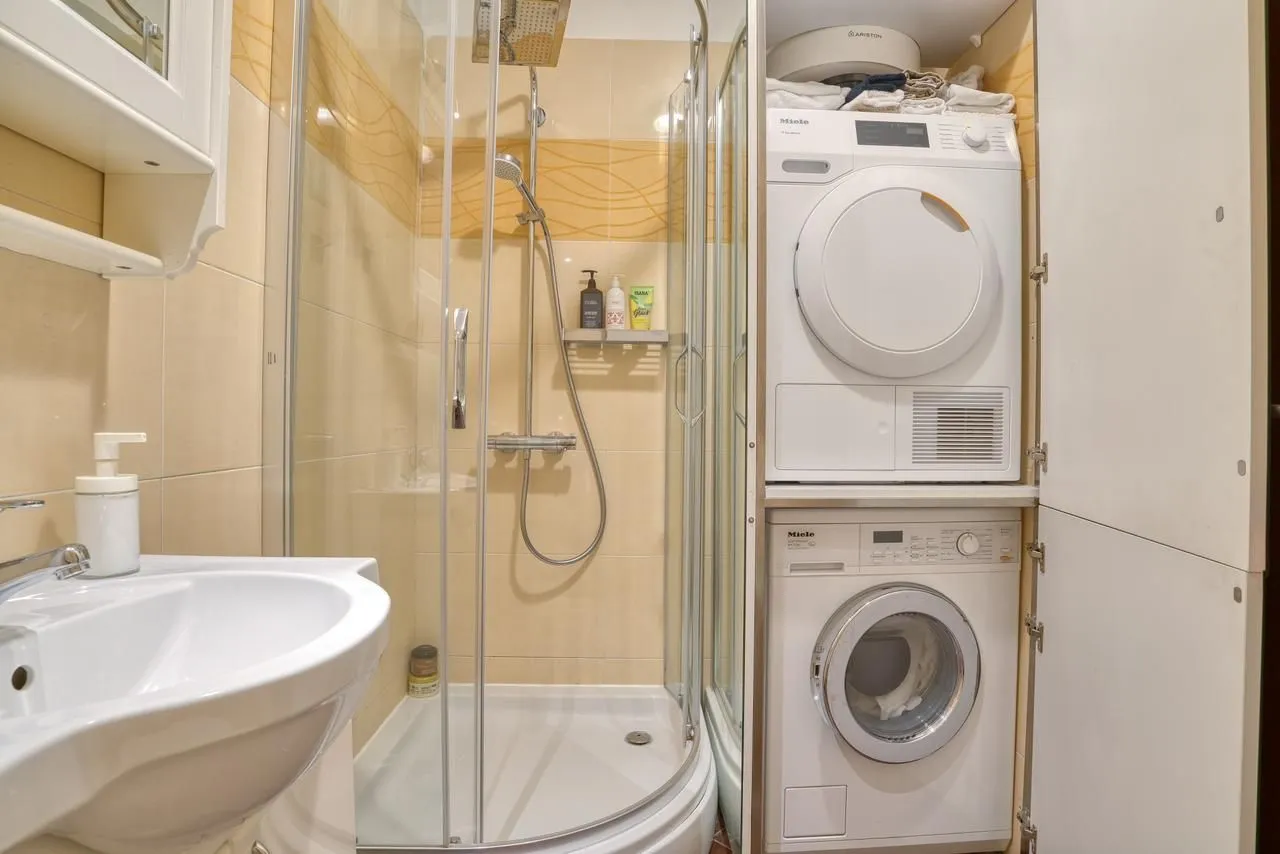 Prodaja, jednosoban stan, 40m², Gorica C, Podgorica