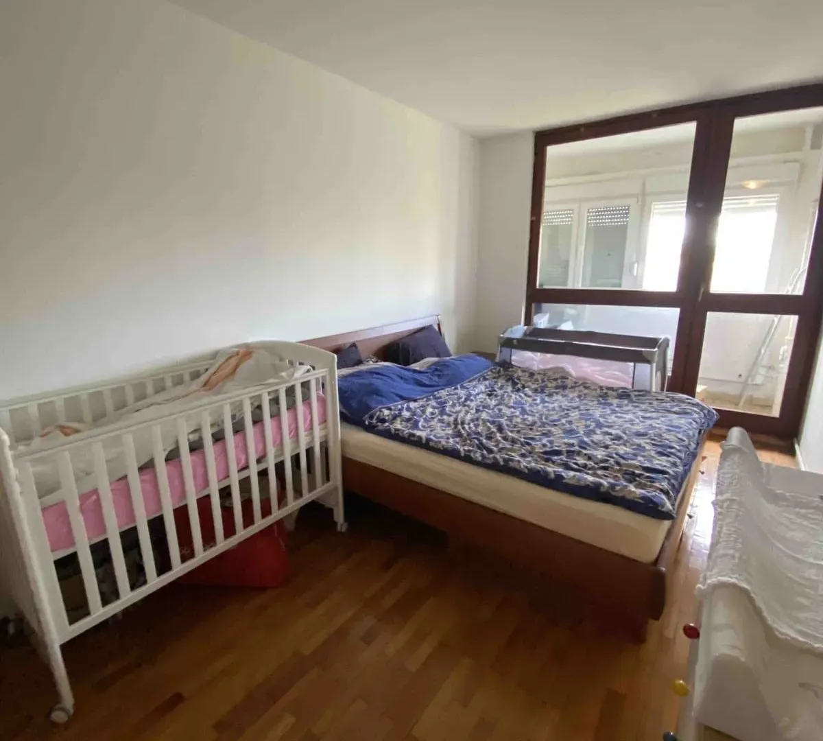 Izdavanje, jednosoban stan, 60m², Blok 5, Podgorica