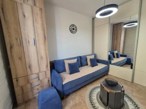 Prodaja, garsonjera, 22m², Bulevar, Budva - image 2