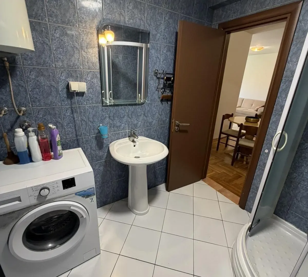 Rent, two bedroom apartment, 60m², Podgorica, Crna Gora