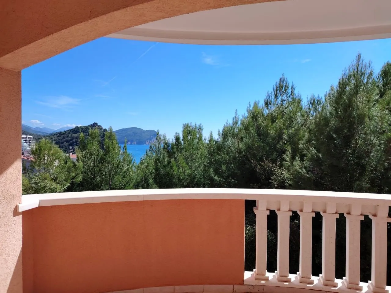 Sale, two bedroom apartment, 79m², Petrovac, Budva