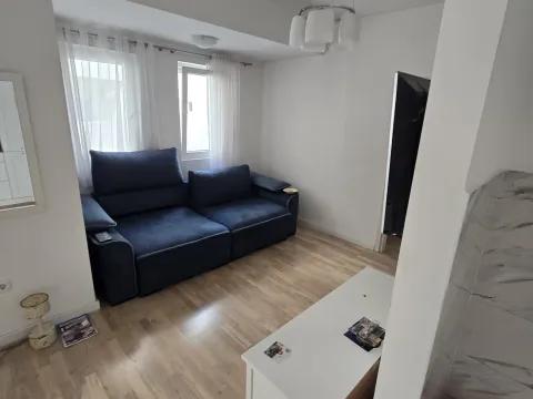 Rent, one bedroom apartment, 43m², Centar, Podgorica - image 10