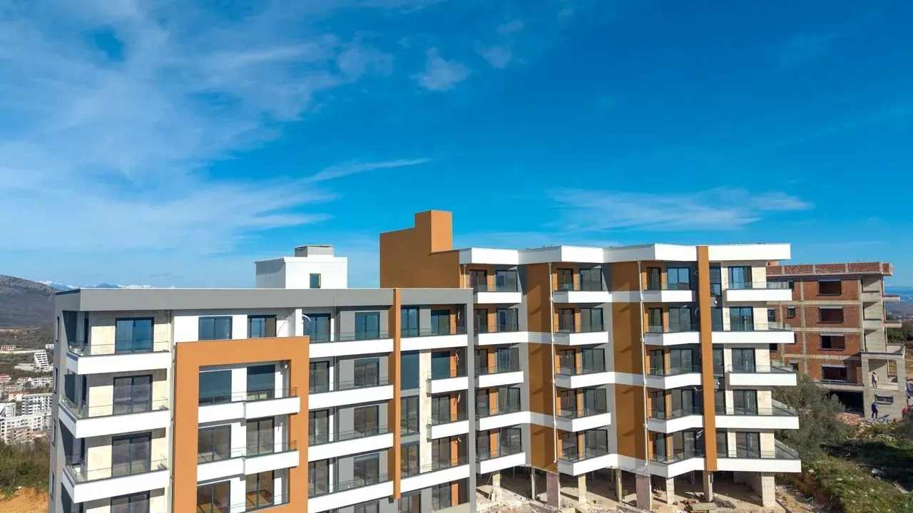 Prodaja, jednosoban stan, 47m², Pinješ, Ulcinj