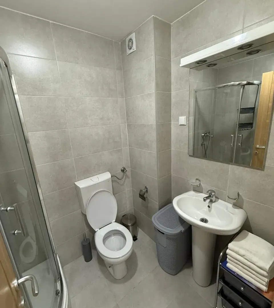 Prodaja, jednosoban stan, 45m², Stari Aerodrom, Podgorica