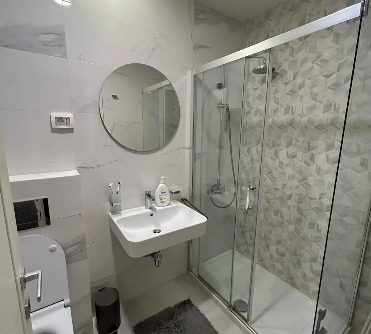 Rent, one bedroom apartment, 43m², Central Point, Podgorica
