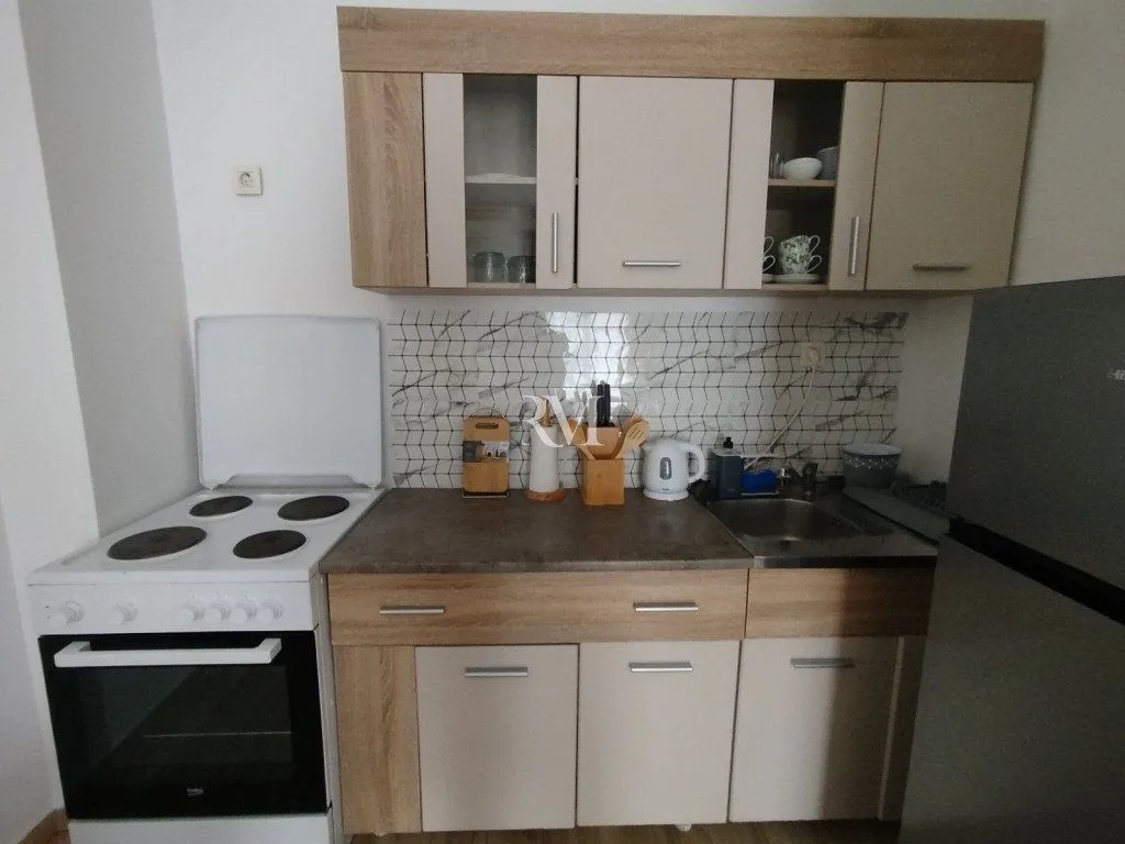 Rent, one bedroom apartment, 56m², Centar, Tivat