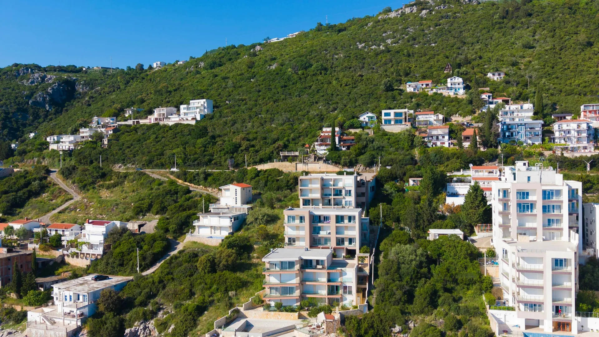 Prodaja, dvosoban stan, 83m², Dobre Vode, Bar