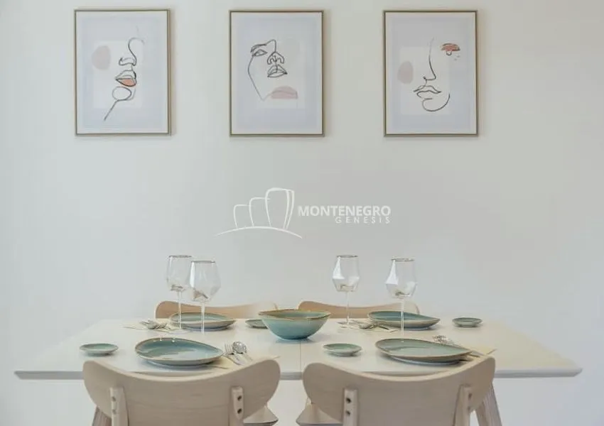 Prodaja, dvosoban stan, 76m², Herceg Novi, Crna Gora