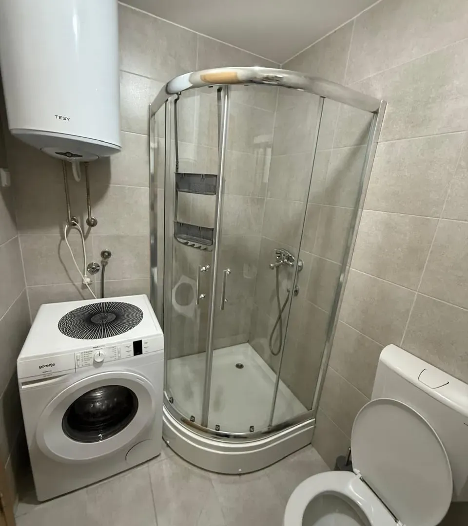 Prodaja, jednosoban stan, 45m², Stari Aerodrom, Podgorica