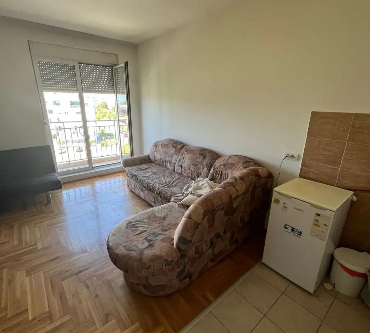 Prodaja, garsonjera, 27m², Tuški Put, Podgorica