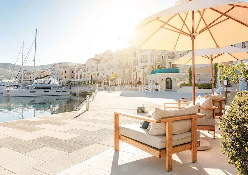 Prodaja, trosoban stan, 132m², Luštica Bay, Tivat